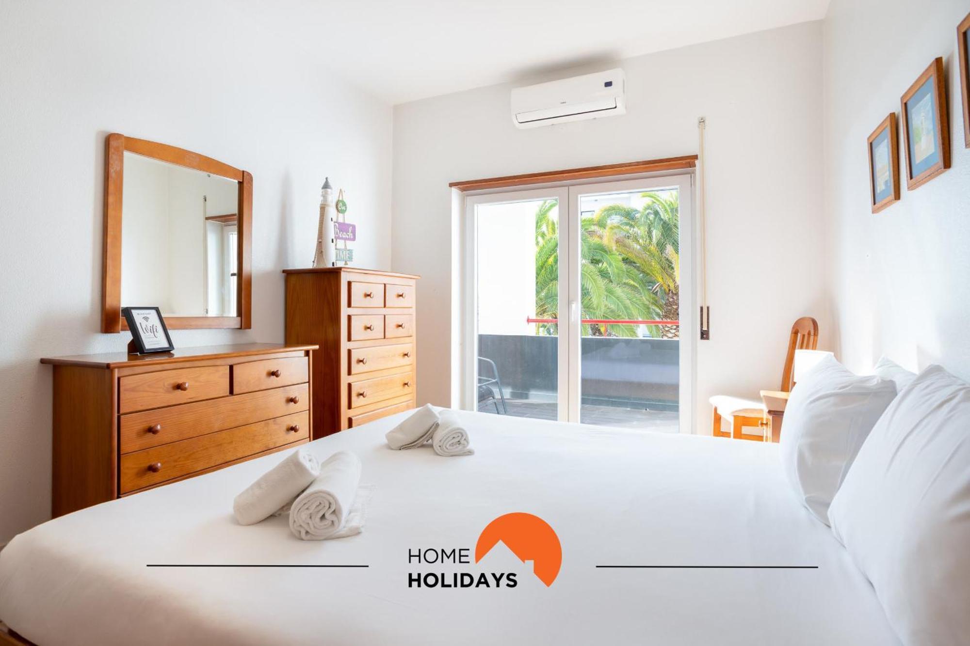 Apartment #193 Luxury Ocean View By Holidays Porches (Algarve)