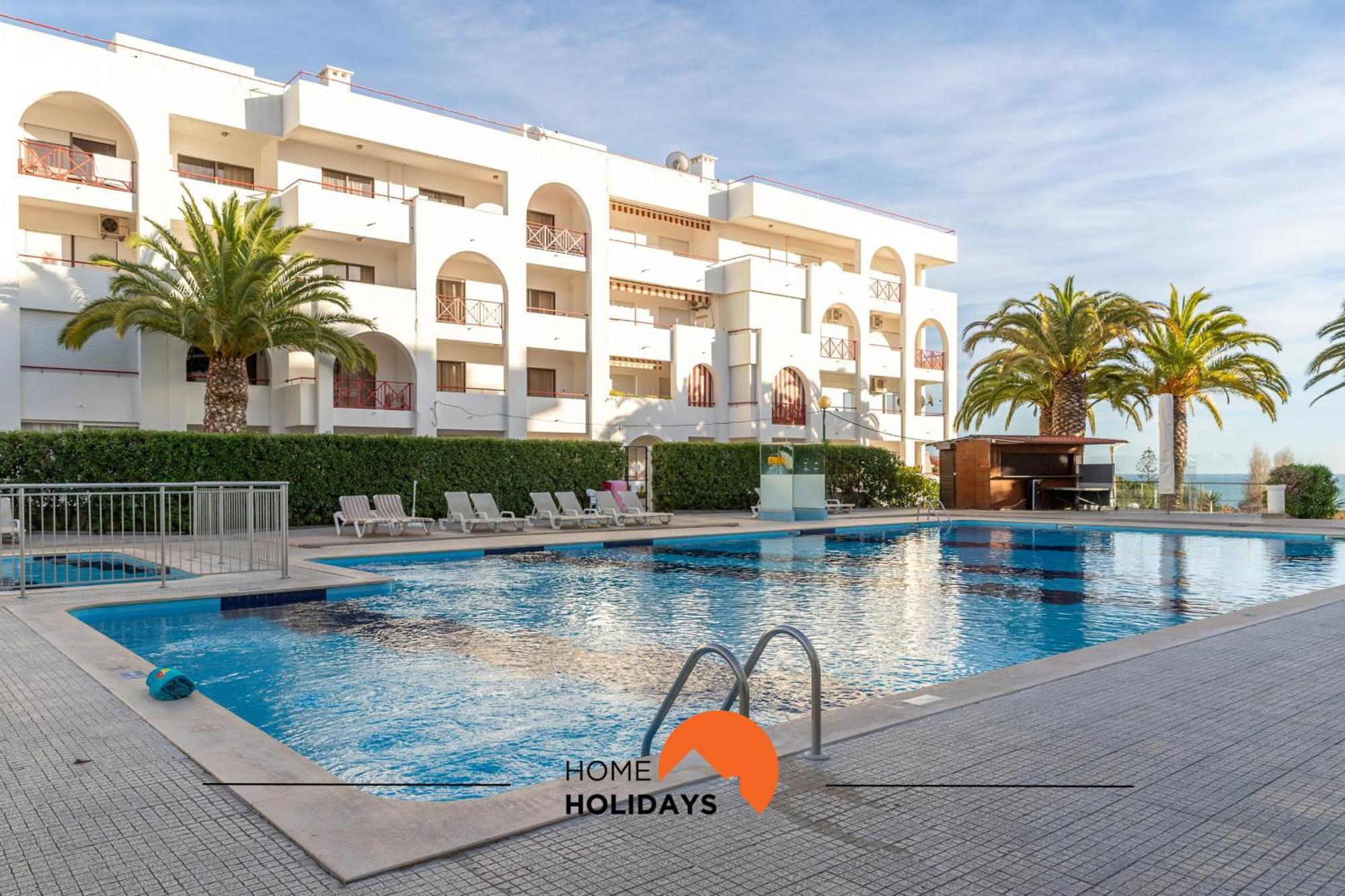 Apartment #193 Luxury Ocean View By Holidays *