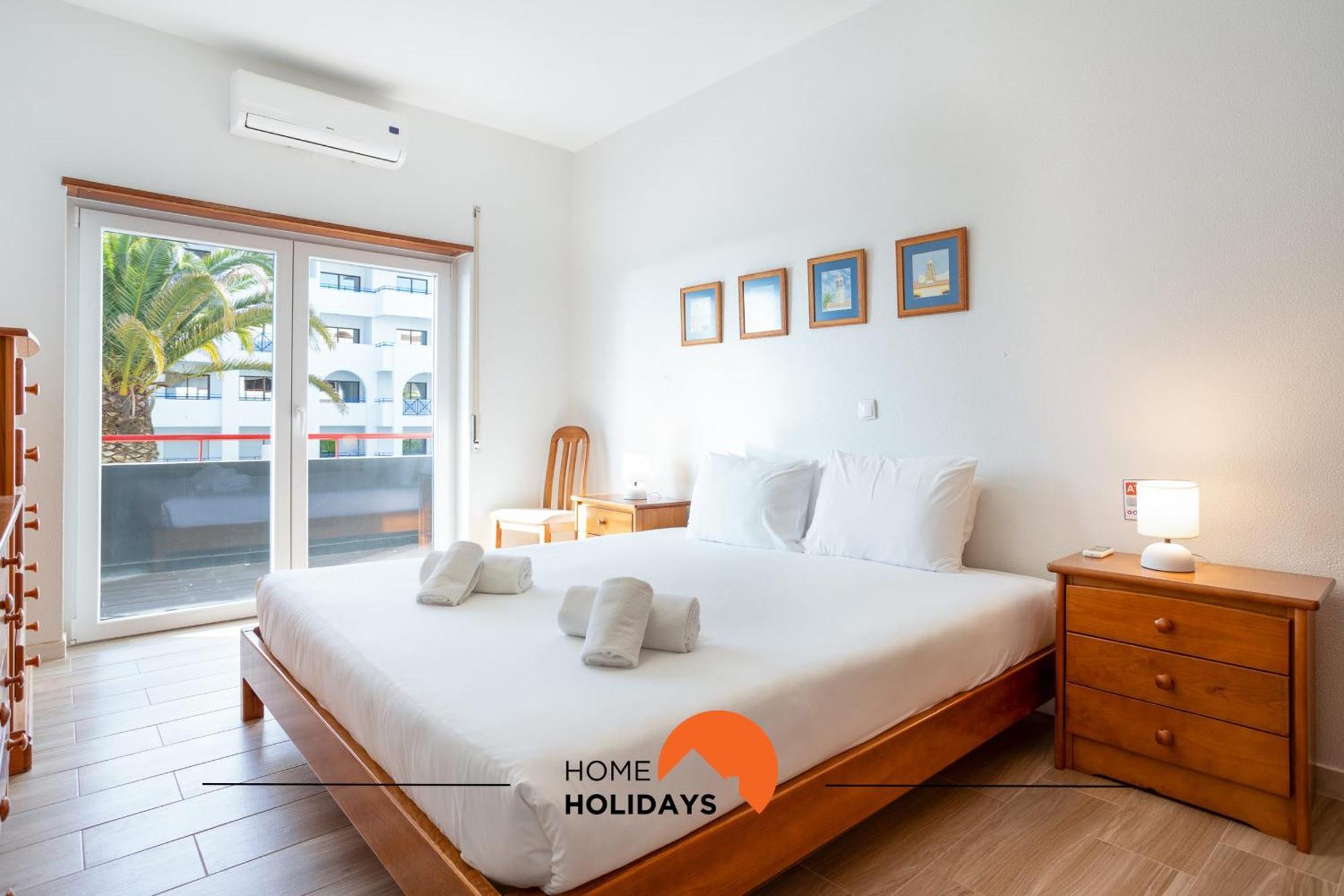 Apartment #193 Luxury Ocean View By Holidays