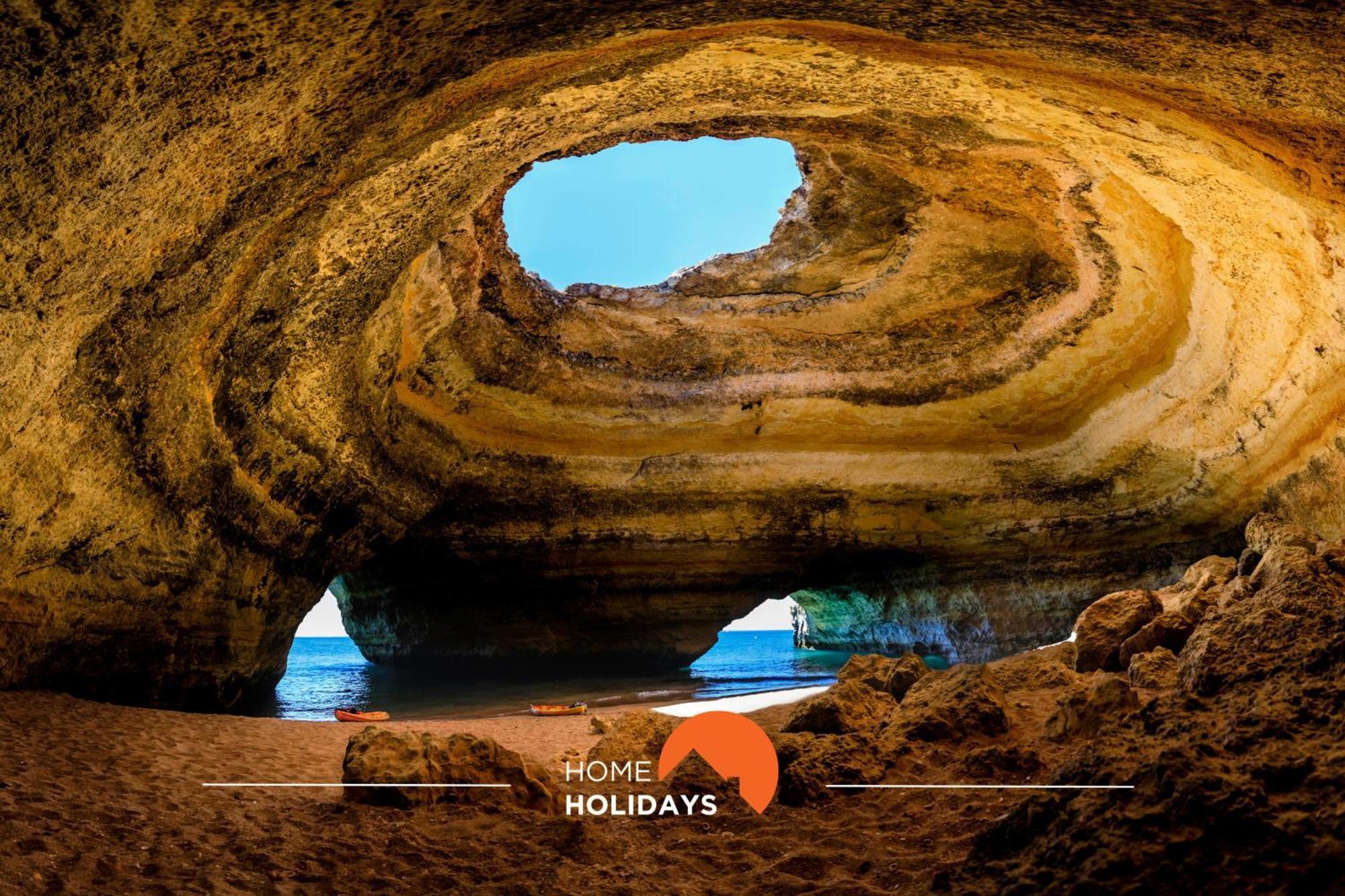 #193 Luxury Ocean View By Holidays *