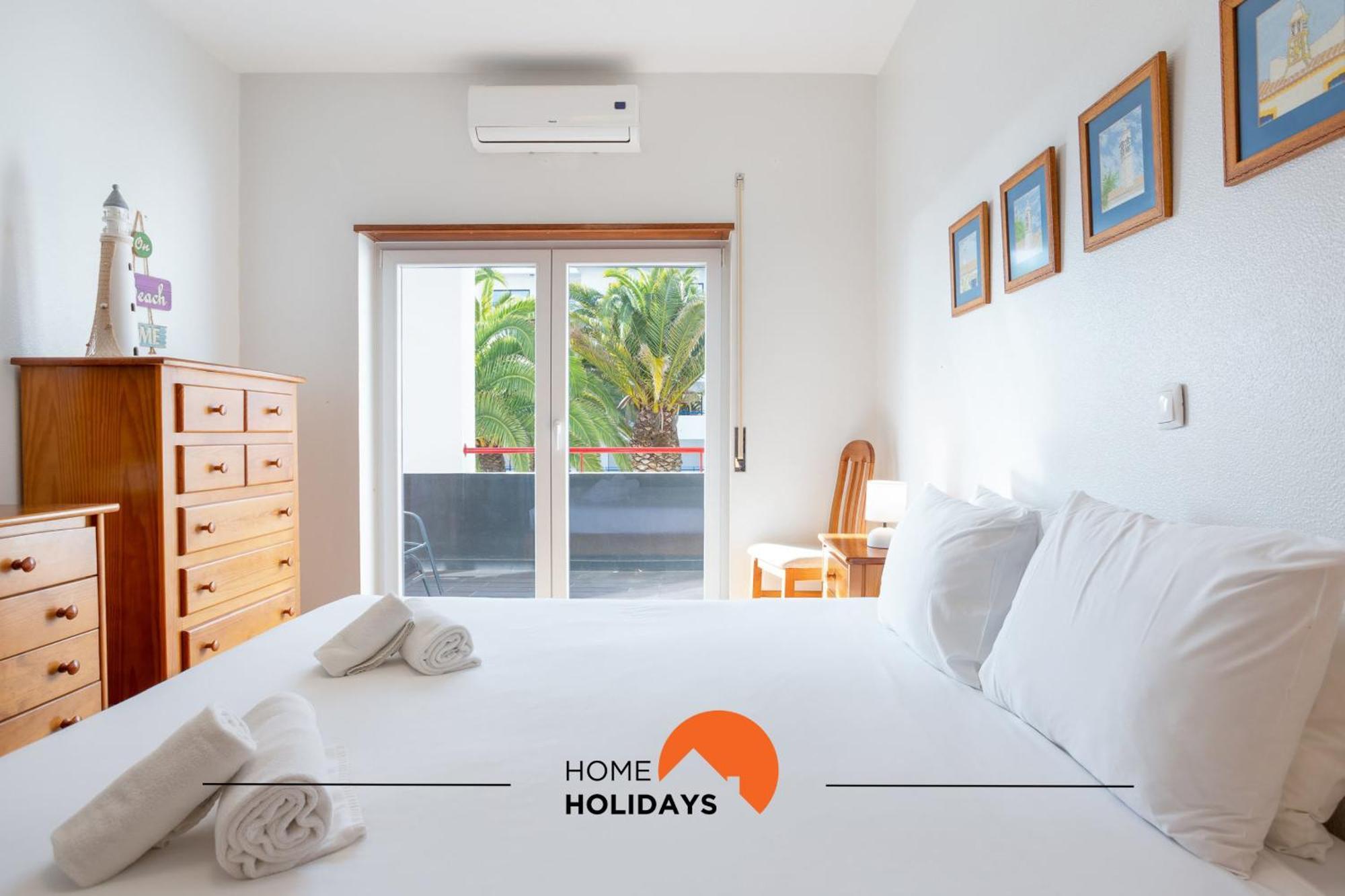 #193 Luxury Ocean View By Holidays * Porches (Algarve)